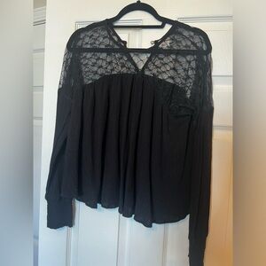 Lace Accent Long Sleeve Peasant Blouse
